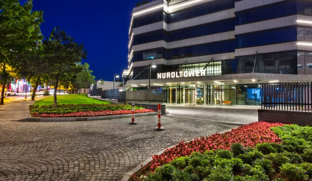 شقق للبيع قريبة من جامعات إسطنبول مشروع نورول تور Nurol Tower