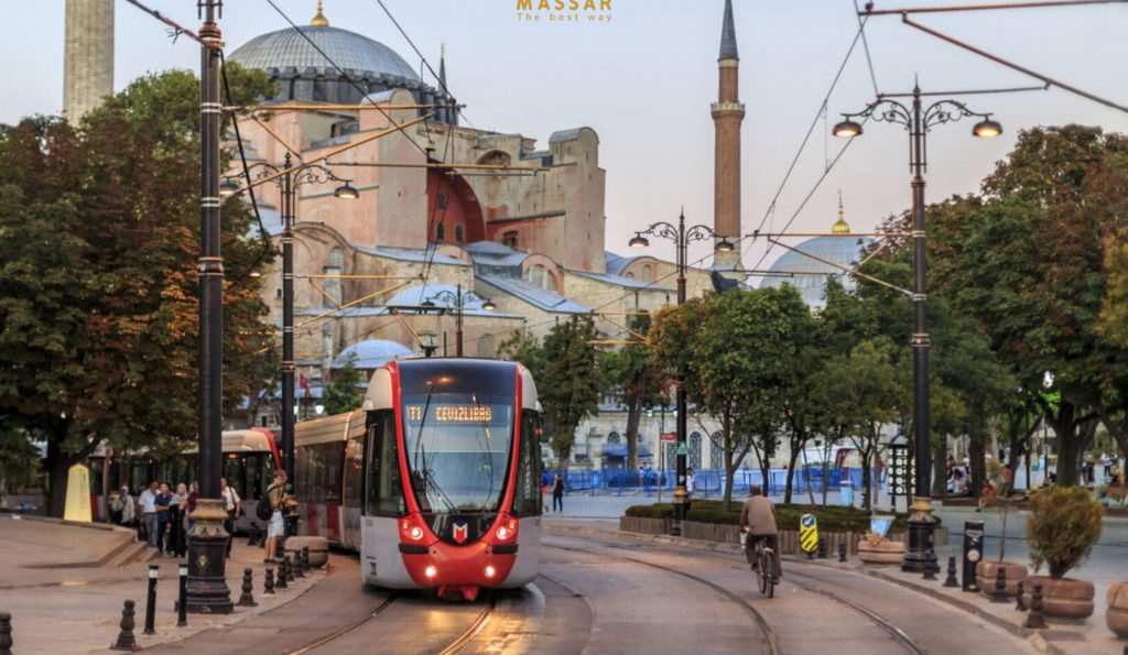 الترام واي مدينة اسطنبول في تركيا Istanbul